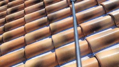 démoussage toit - nettoyage tuile